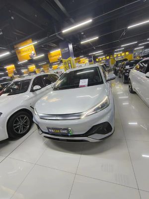 2020 Mini elettrico di seconda mano 5 posti e 4 porte